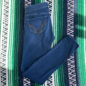 Low waist Hollister jeggings *size 3*